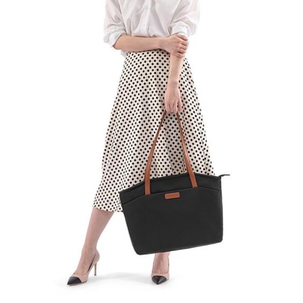 Сумка Tomtoc TheHer Laptop Tote Bag Versatile-T23 для MacBook Air/Pro 13". Цвет: черный