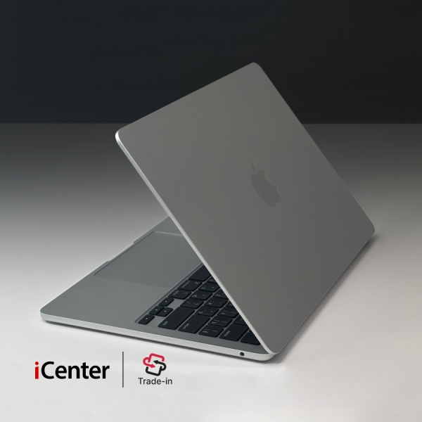 MacBook Air 13" (M3, 2024), 8 ГБ / 256 ГБ SSD Silver