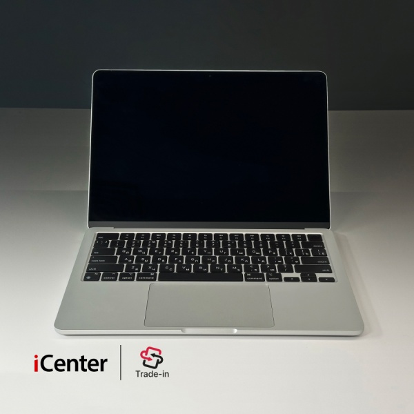 MacBook Air 13" (M3, 2024), 8 ГБ / 256 ГБ SSD Silver