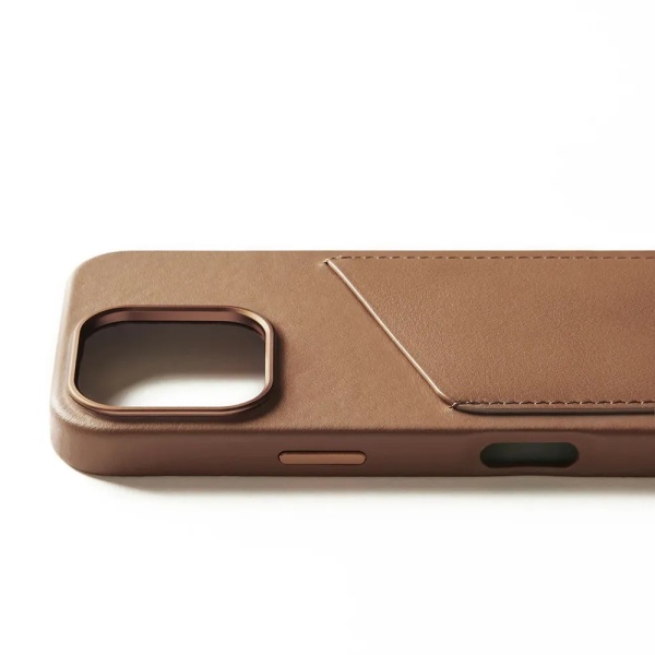 Чехол защитный Mujjo Full Leather Wallet Case для iPhone 16 Pro. Цвет: бежевый