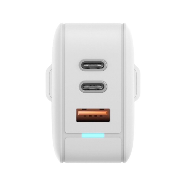 Адаптер питания EnergEA Bazic GoPort Gan65, 2 USB-C PD65W+USB-A PPS/QC3.0 total 65W. Цвет: белый