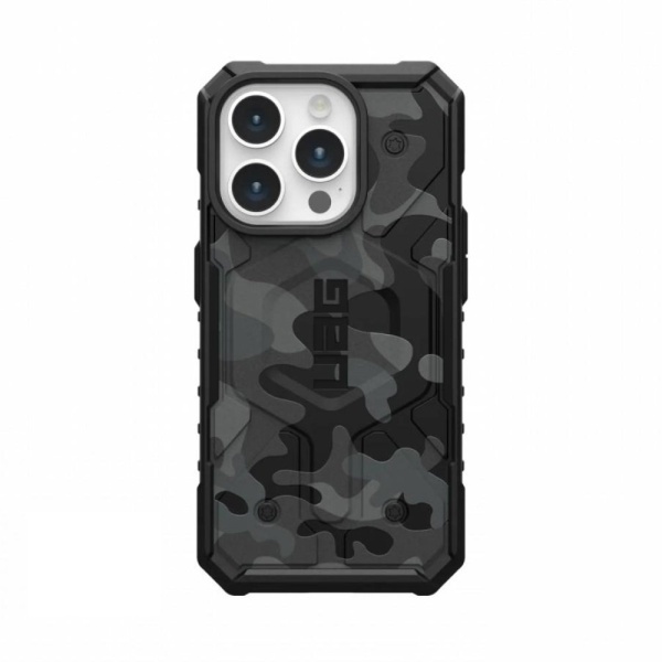 Чехол UAG Pathfinder для iPhone 15 Pro. Цвет: чёрный камуфляж